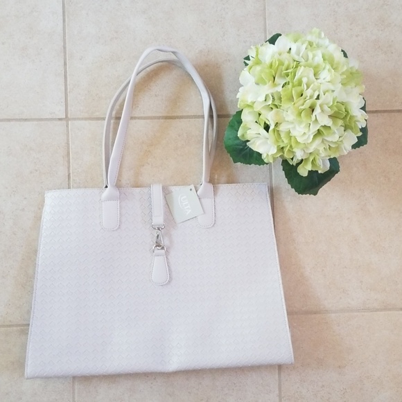 Ulta Beauty Handbags - New Ulta beauty tote
